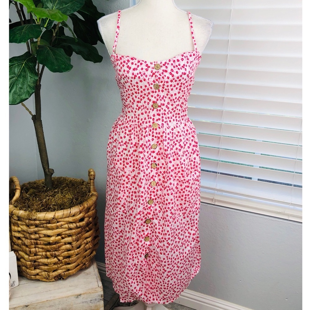 NWOT ROSE PINK DRESS W/ BROWN BUTTONS AND POCKETS